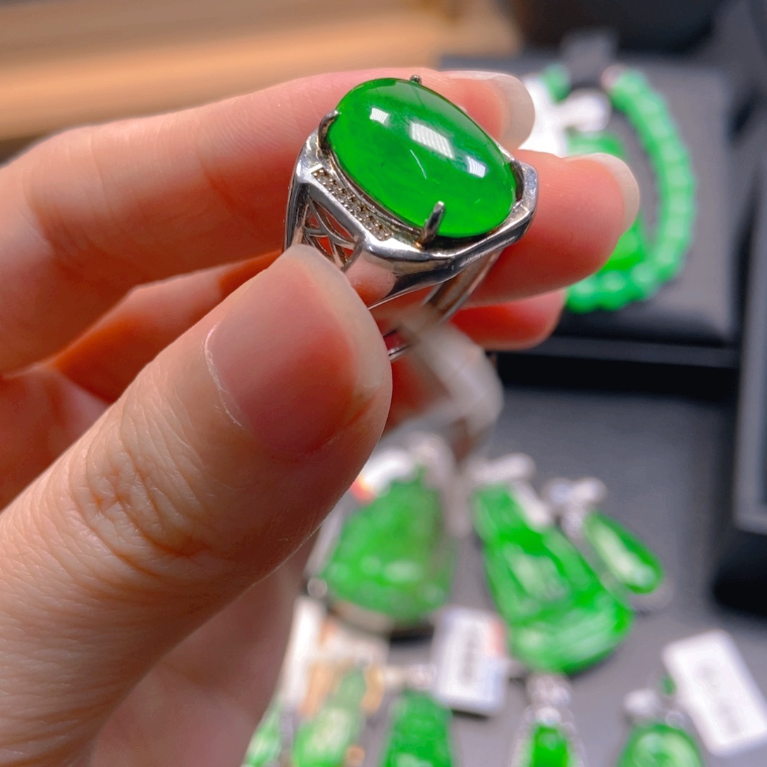 翡翠银S925镶嵌吊坠(不含链)