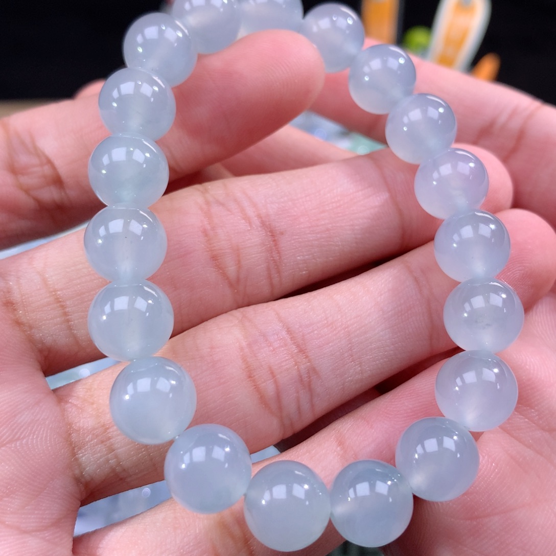 翡翠手链未镶嵌翡翠