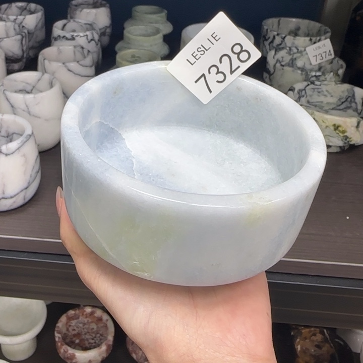 X328.              福利