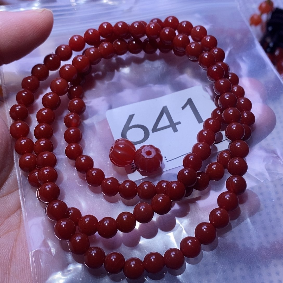 宝***贝南红玛瑙未镶嵌手串卡6
