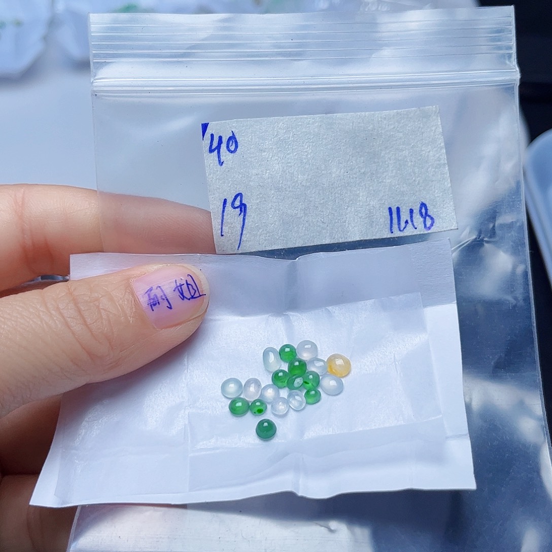 定制翡翠未镶嵌不退