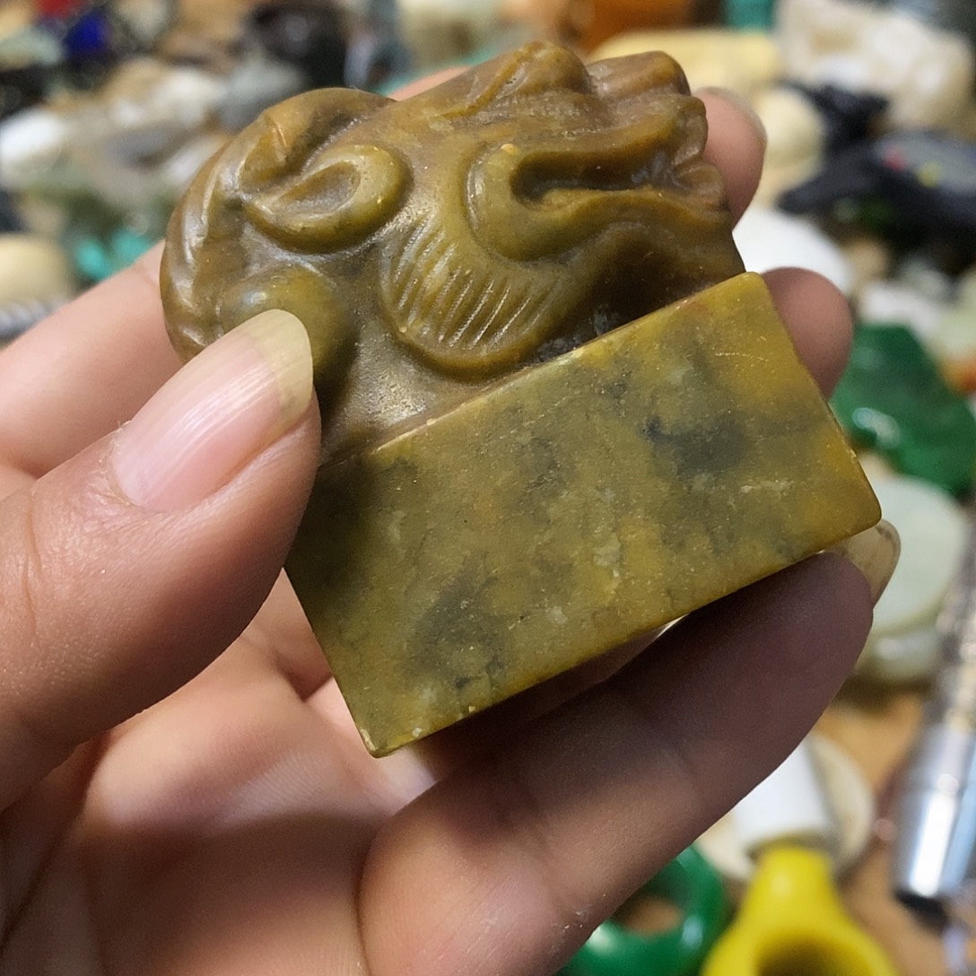 和田玉（糖玉）未镶嵌挂件