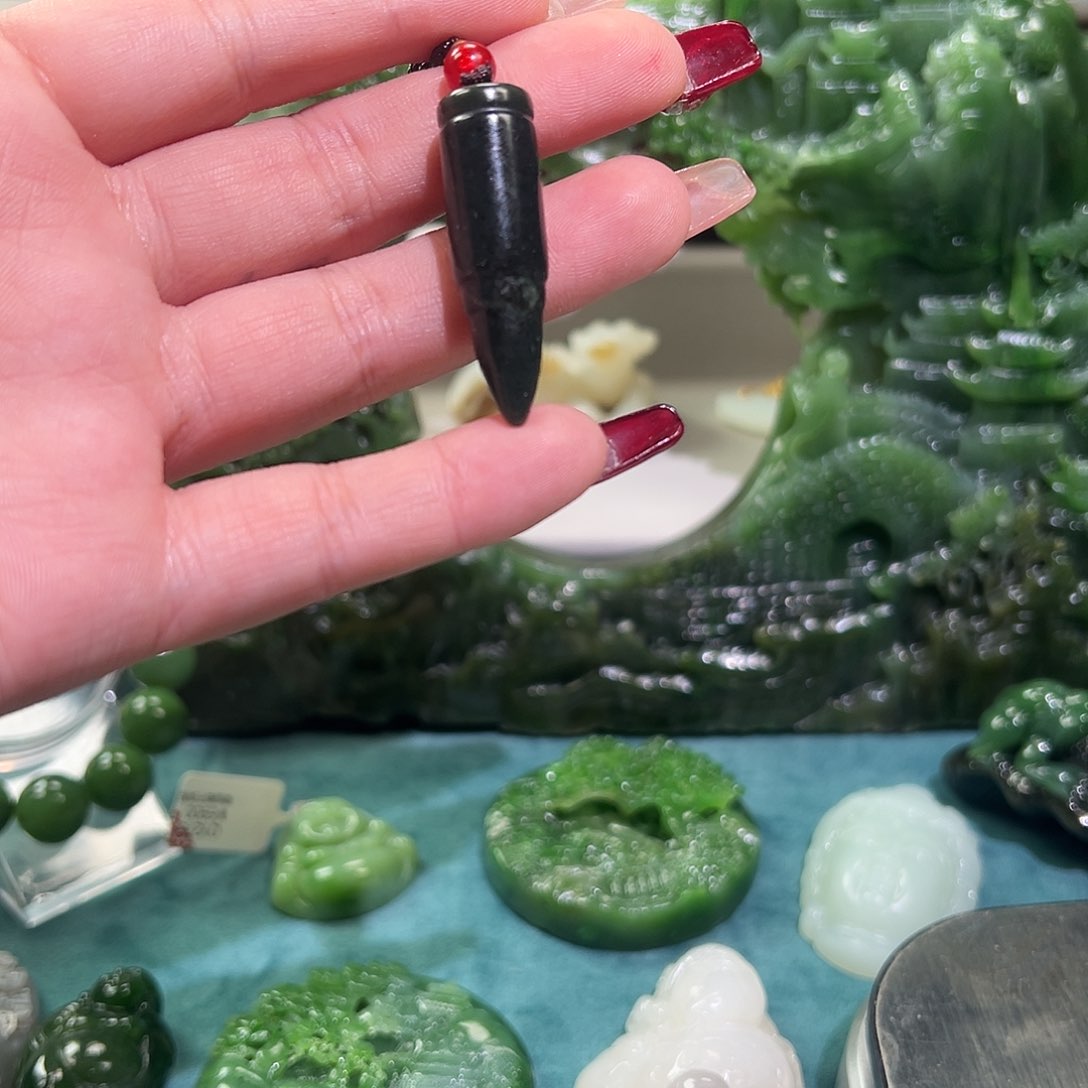 和田玉吊坠(不含链)未镶嵌