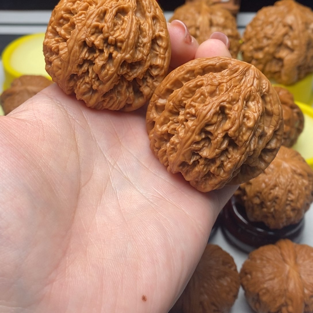 核桃新****送文玩核桃大粗筋47