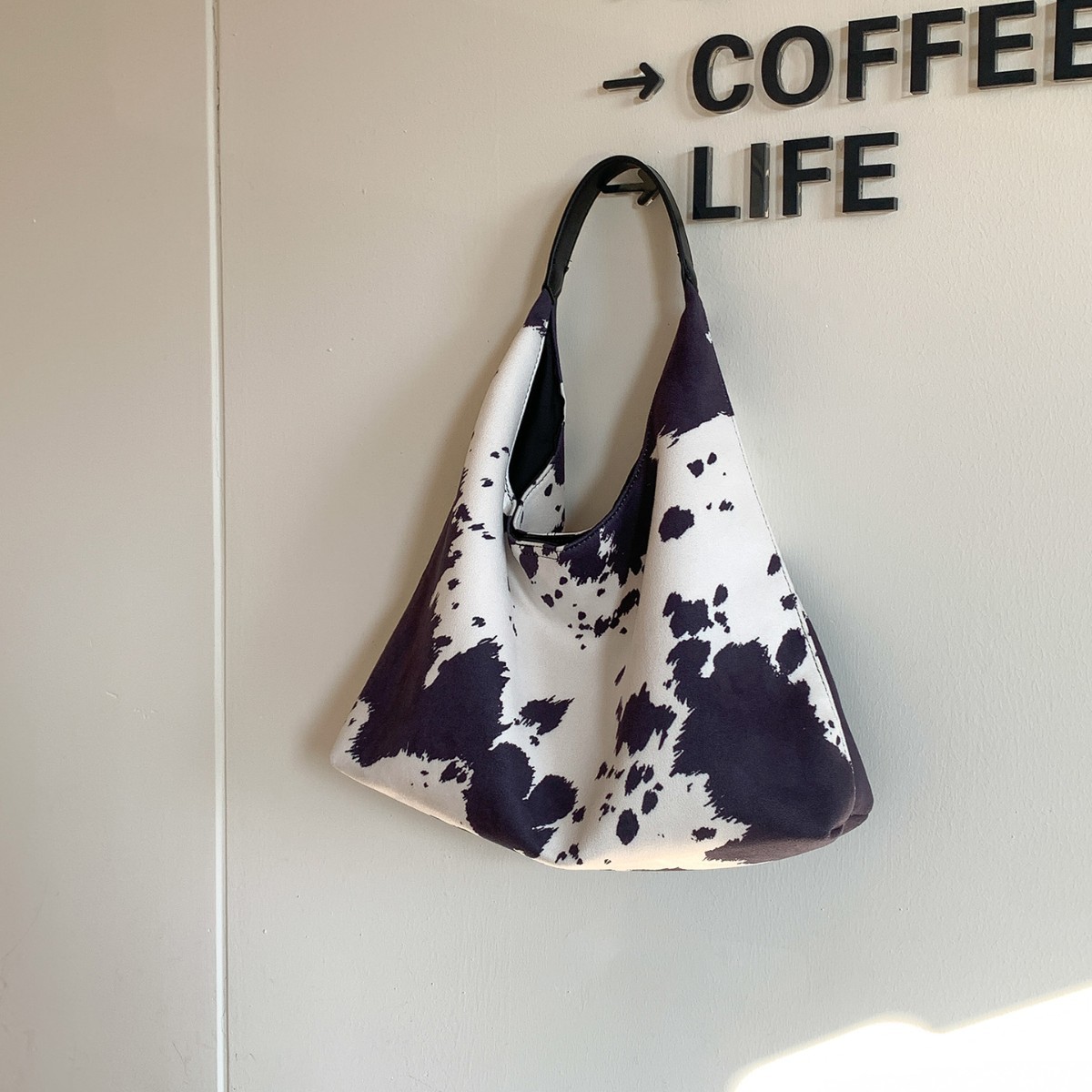 【旧邮札】奶牛纹托特包大容量女潮流日常通勤包包新款时尚手提