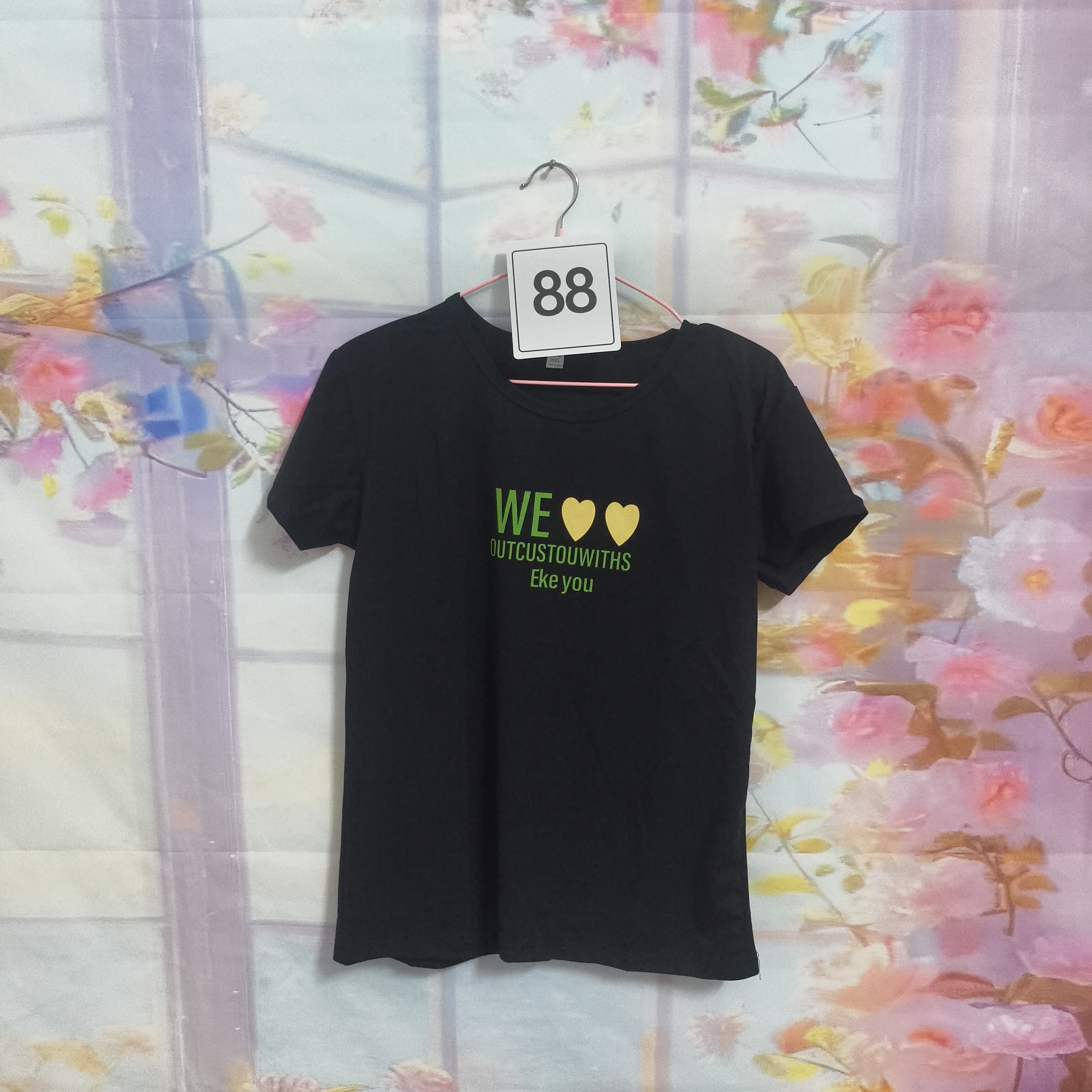 短袖复古港风修身型印花圆领T恤服装黑色休闲简约