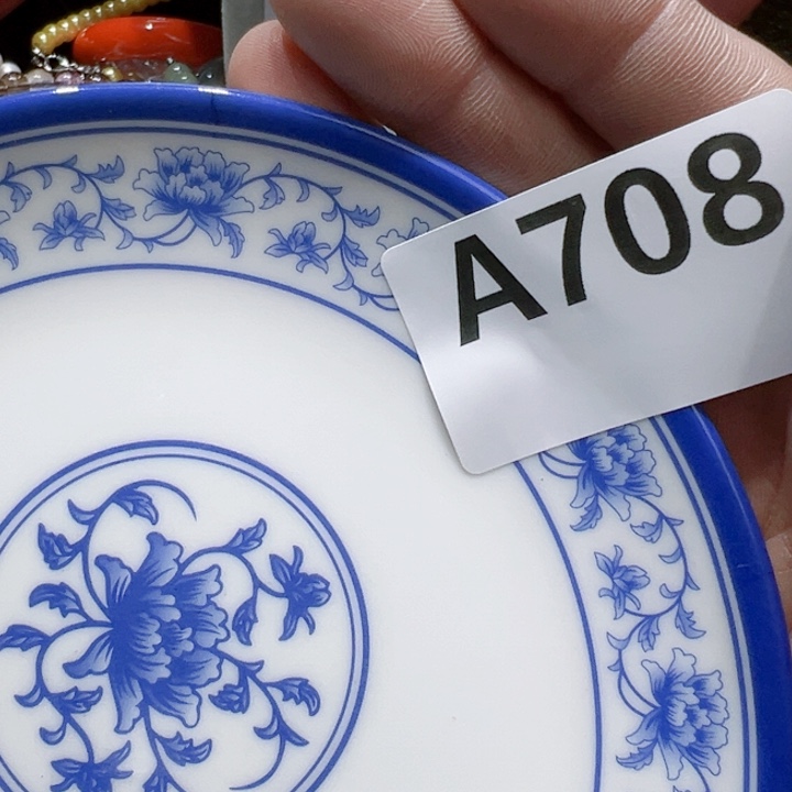 瓷片吖*Ogocogcocgchoovh