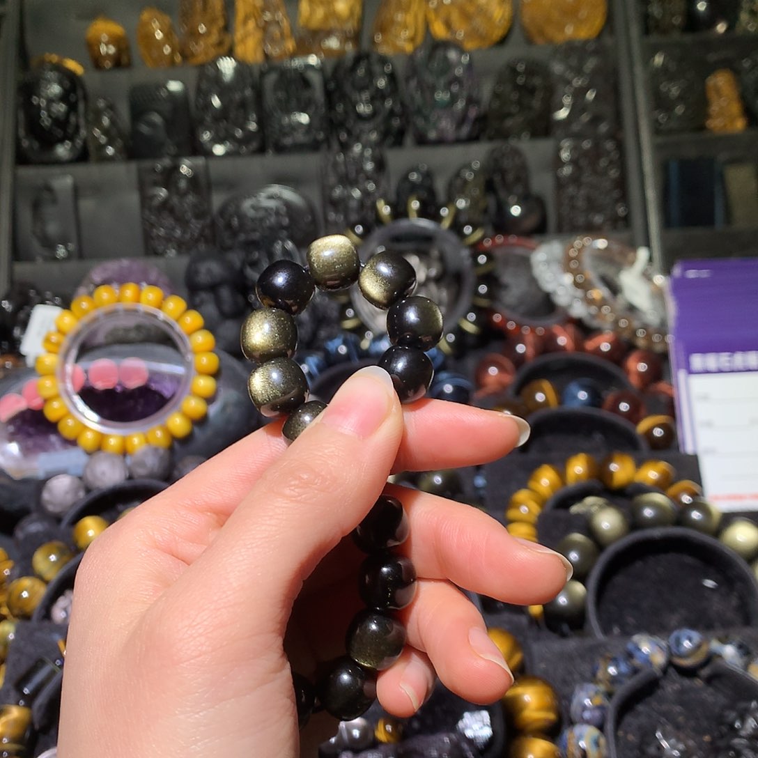 黑曜岩手链未镶嵌?