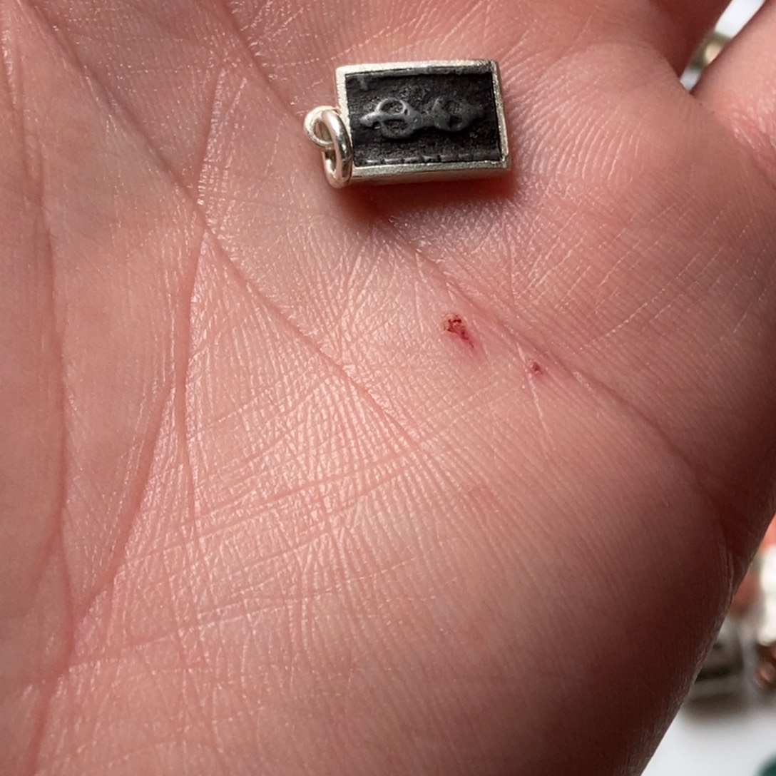 小***生树脂制品藏传精品小元素的话说，