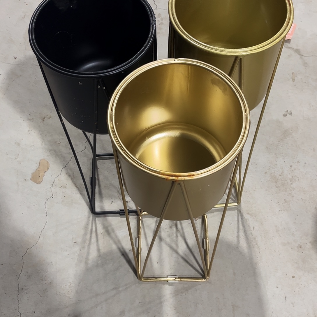 戏****花架置物架是用在