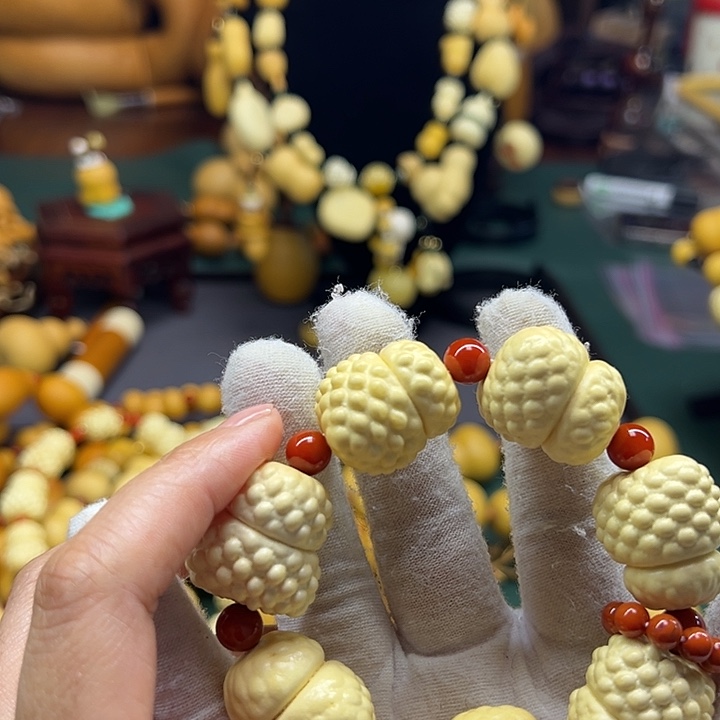 ～**~突突突兔兔咯啦咯啦涂涂乐