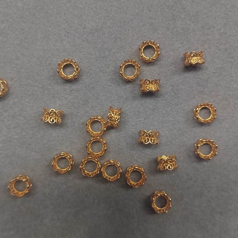 925银银制品 【发1个】A款双面镂空花托 PJ490