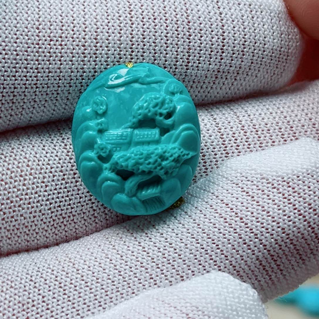 绿松石未镶嵌山子（背云）