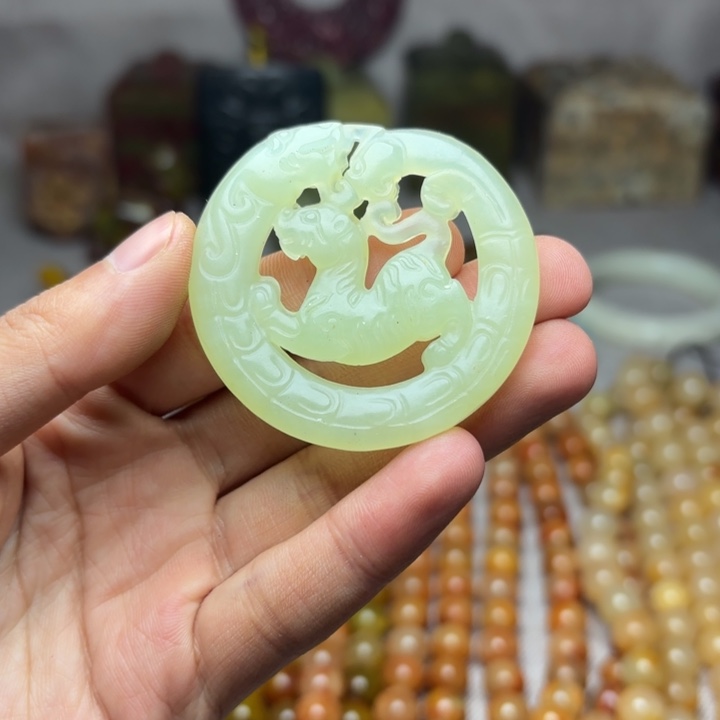 白玉菩提吊坠———