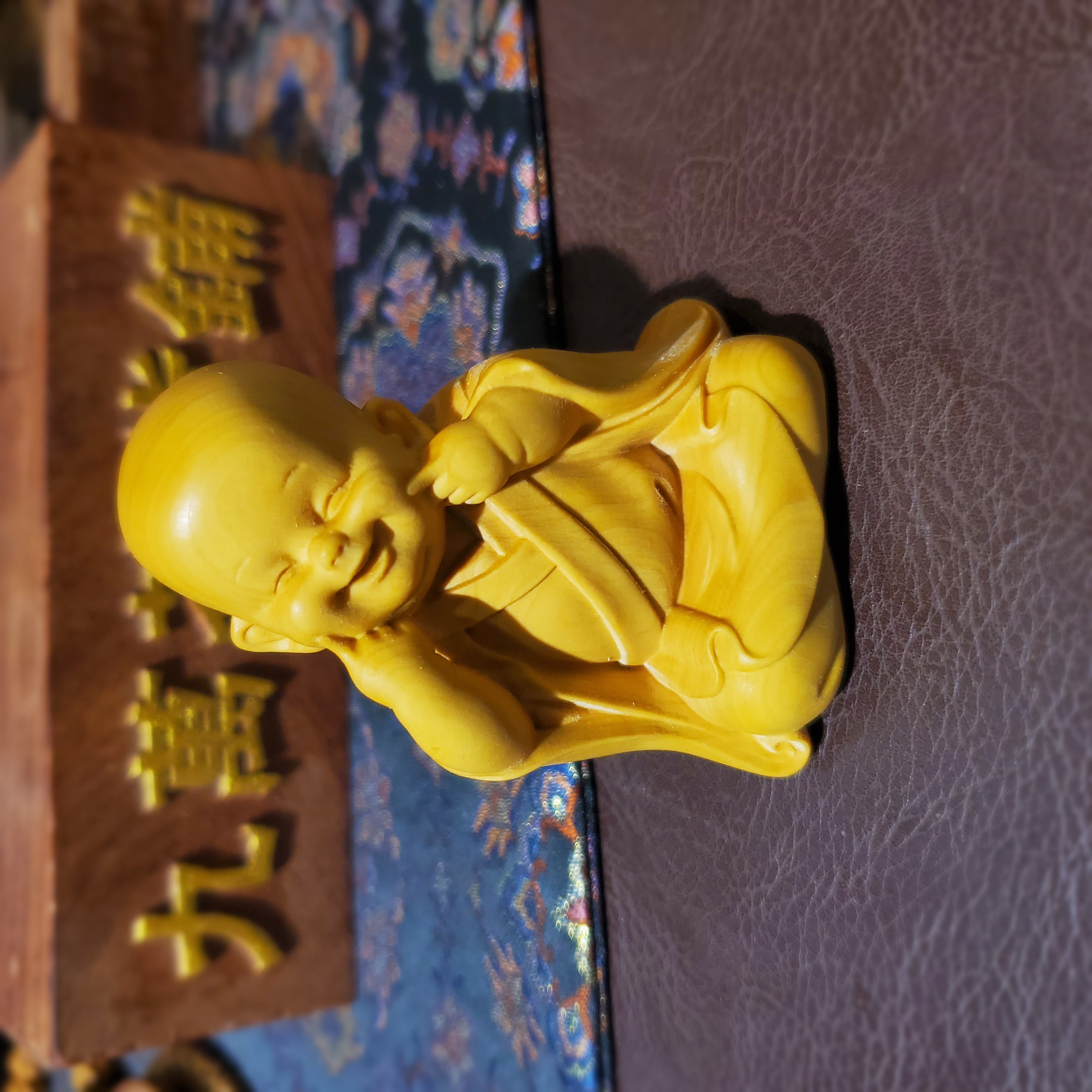 黄杨木雕茶宠小摆件小和尚2不笑