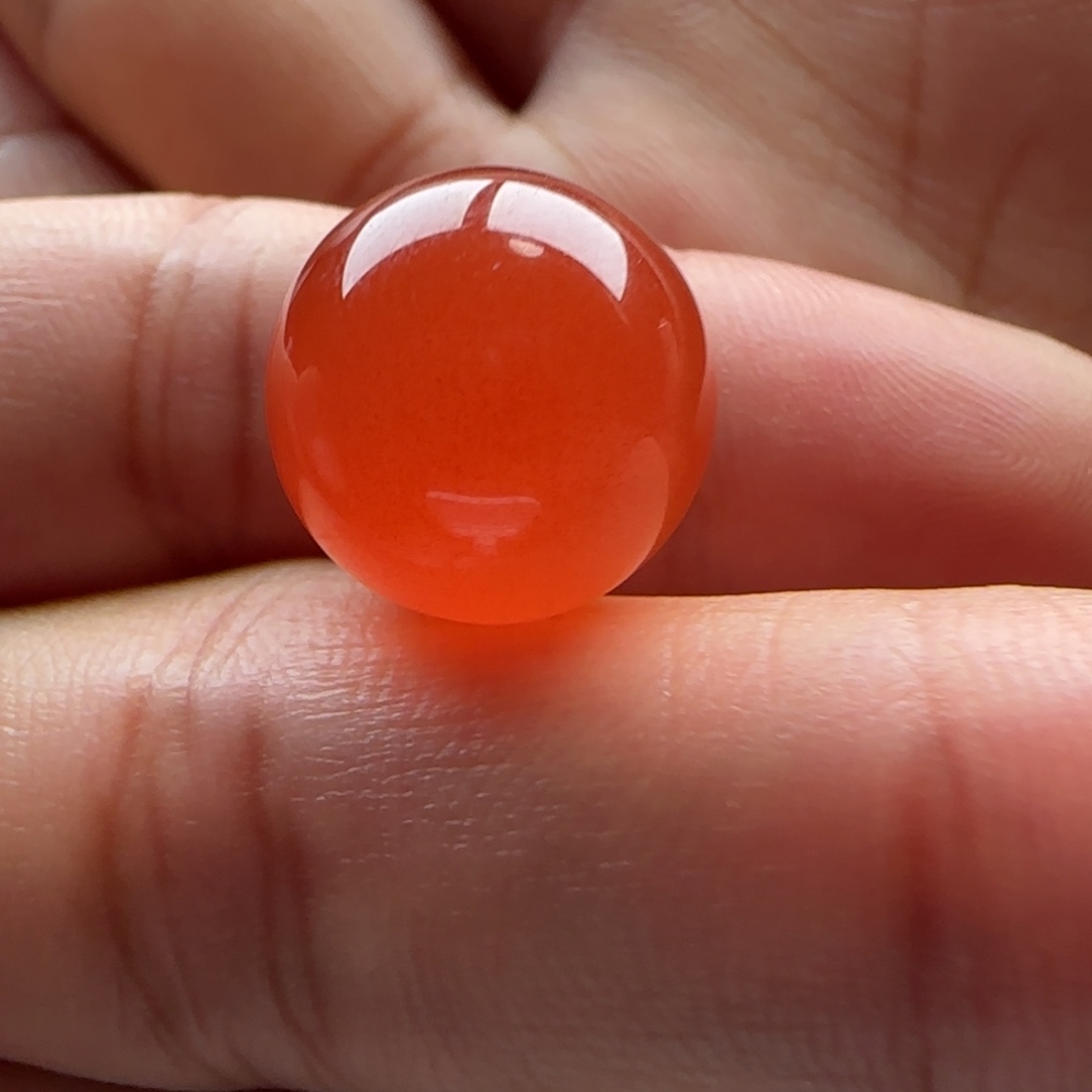 南红玛瑙未镶嵌圆珠13.5