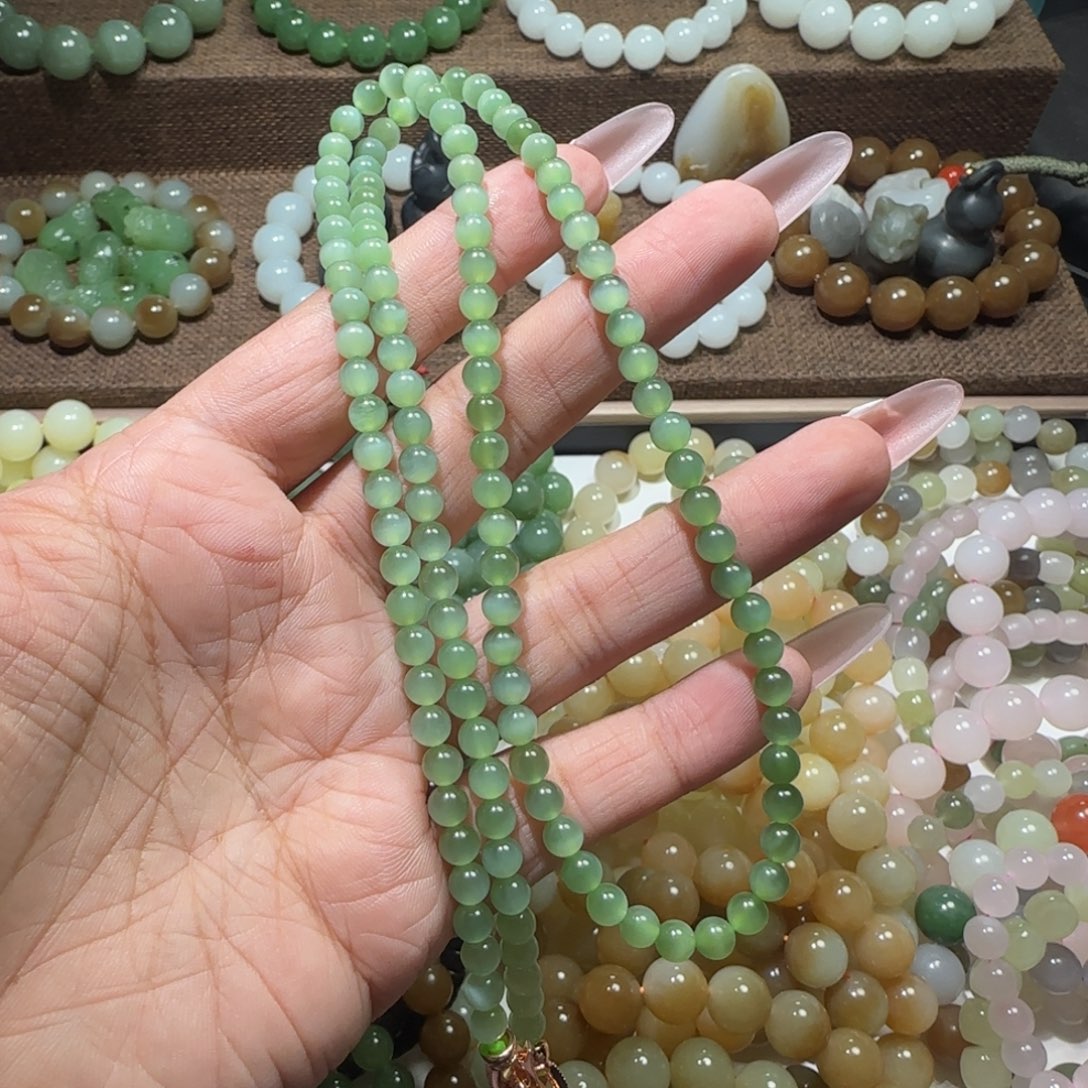 和田玉未镶嵌手链