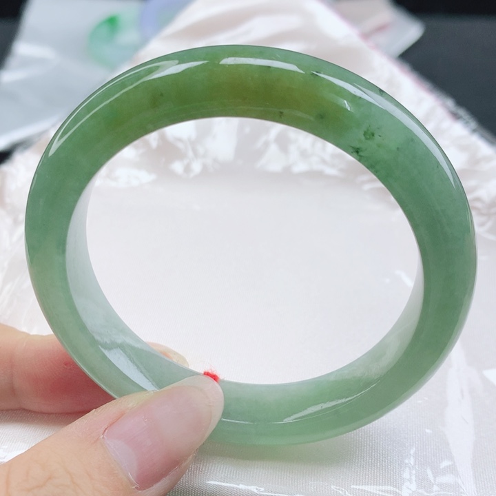 翡翠未镶嵌手镯缅甸53.0冰油绿飘黄翡飘绿花正圈