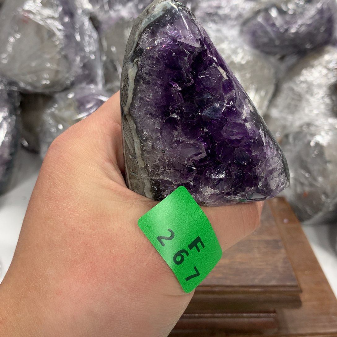 紫晶大型摆件（非配饰）未镶嵌