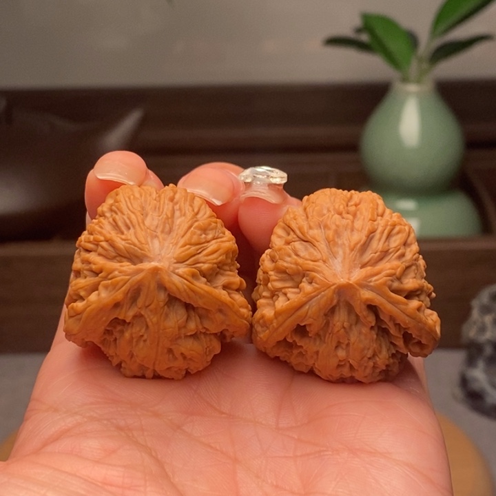 把件文玩核桃南疆异形33/33/31
