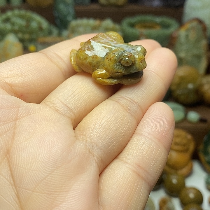 岫岩河磨玉（透闪石质玉）未镶嵌颈饰