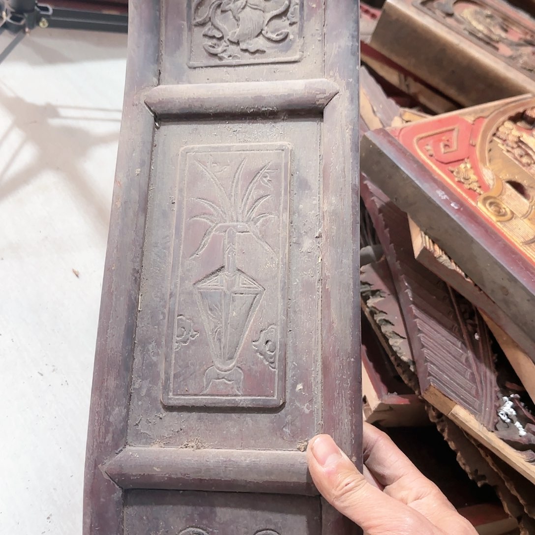 木古***侯老木雕艺术的设计师