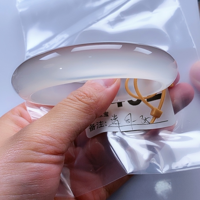 【闪购商品】手镯玛瑙/玉髓未镶嵌清***滴
