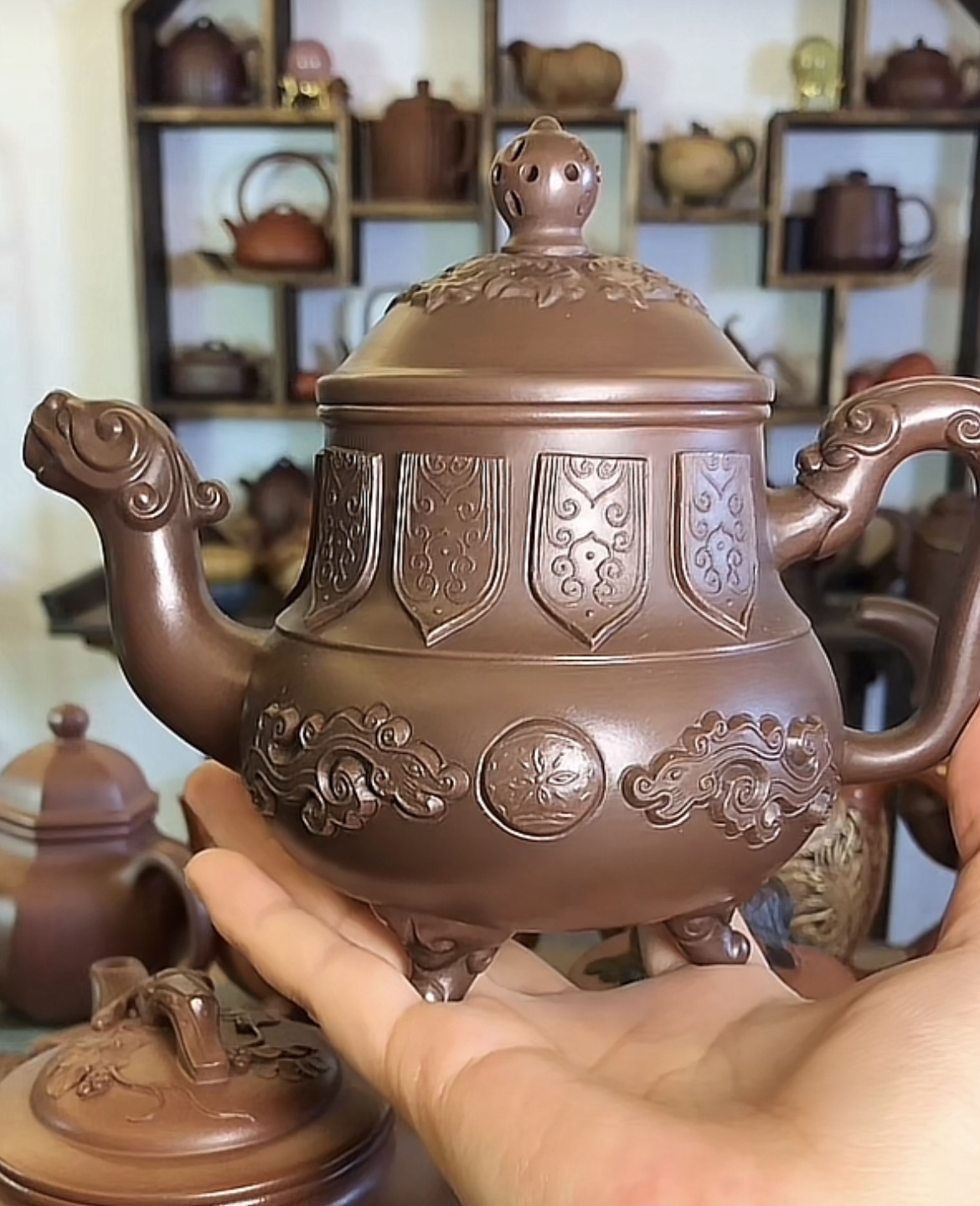 特：老紫泥香炉壶容量300毫升纯手工制作