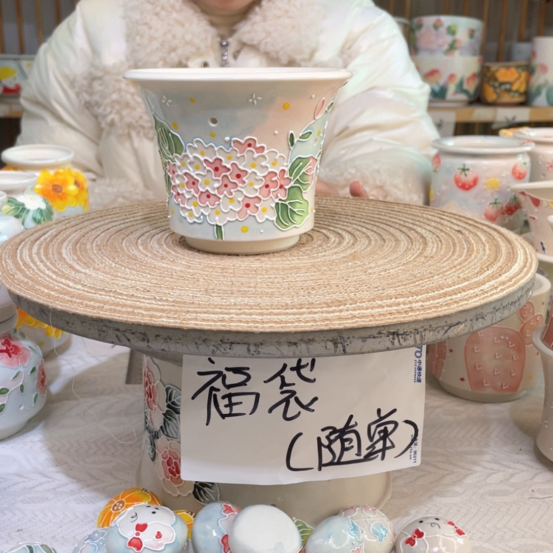 手绘手工制作陶瓷口12高9.5