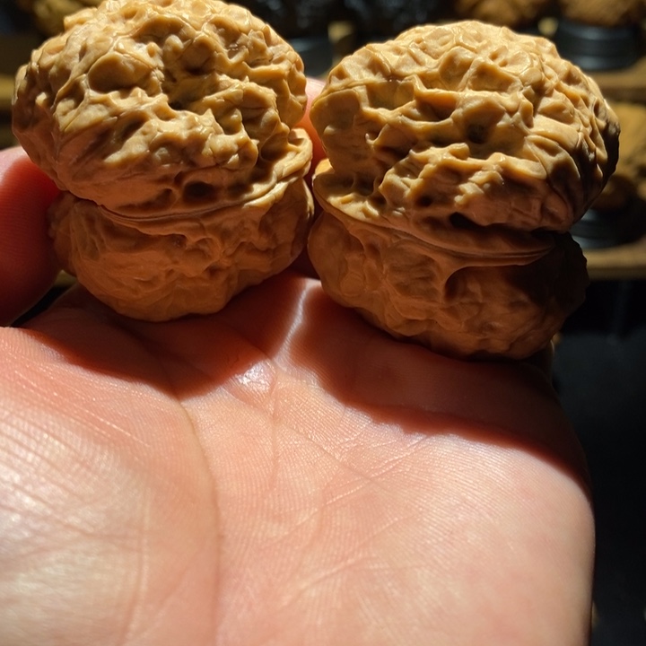 桃核吊坠磐石古蟾王45