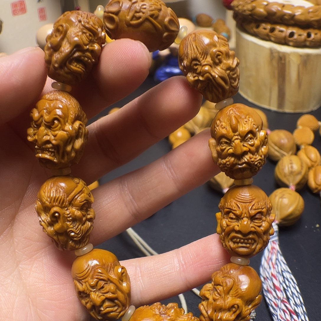 吊坠橄榄核vjhhjnnnnjj