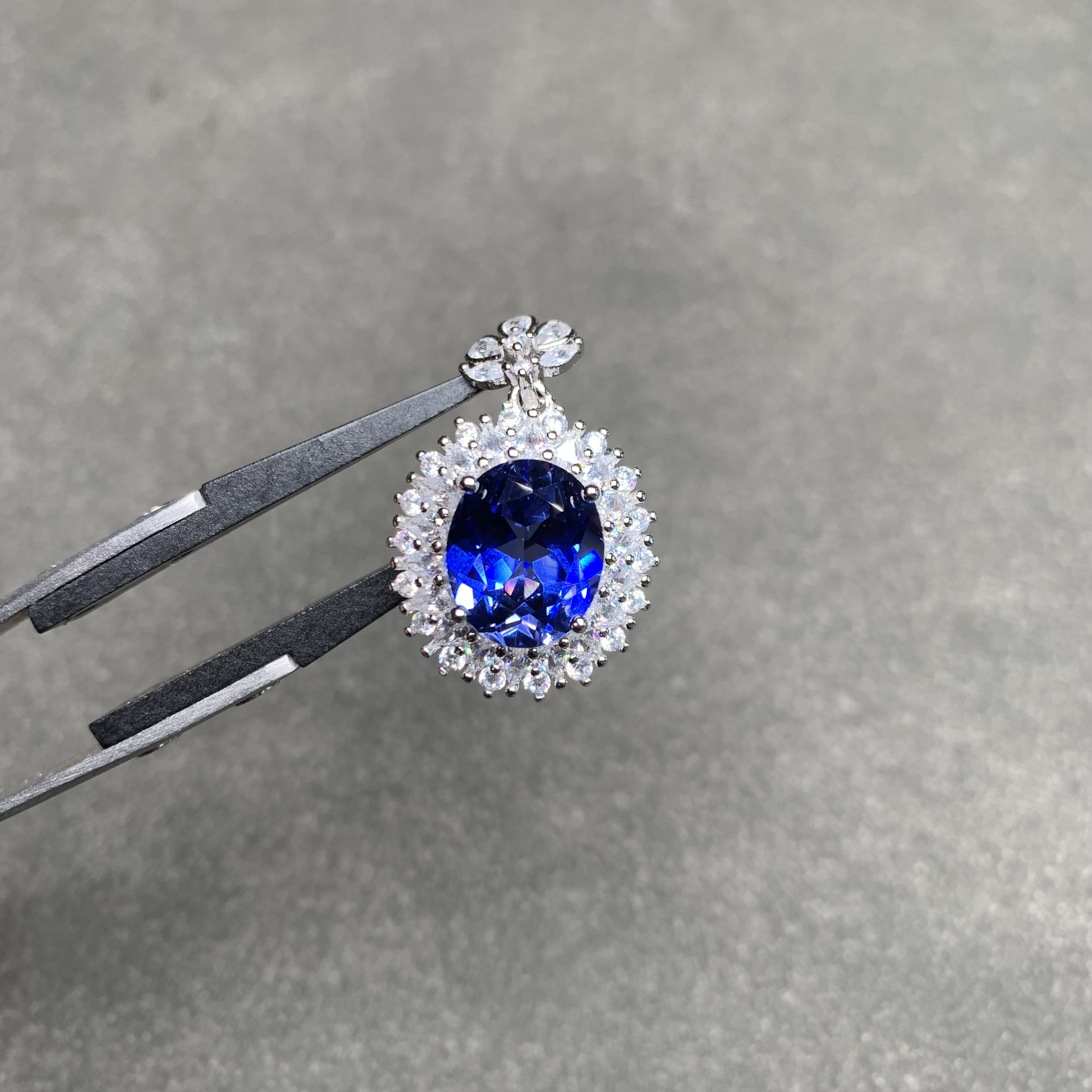 吊坠925银 经典大颗粒10×12矢车菊色系  太阳女神款吊坠045