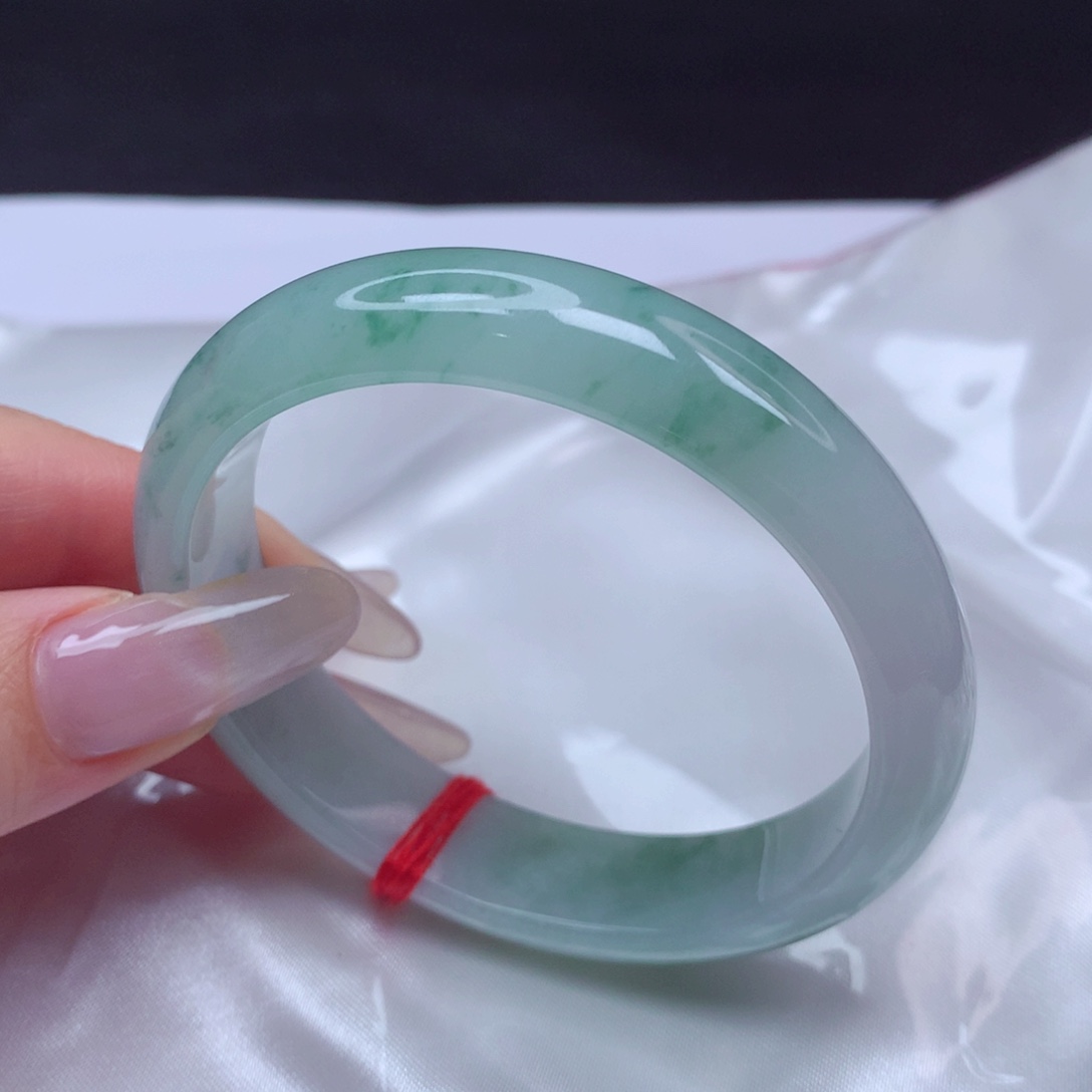 未镶嵌手镯翡翠手镯55贵妃