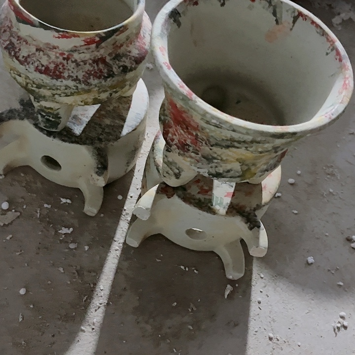 瓶柒*口8；高10 景德镇陶瓷学院