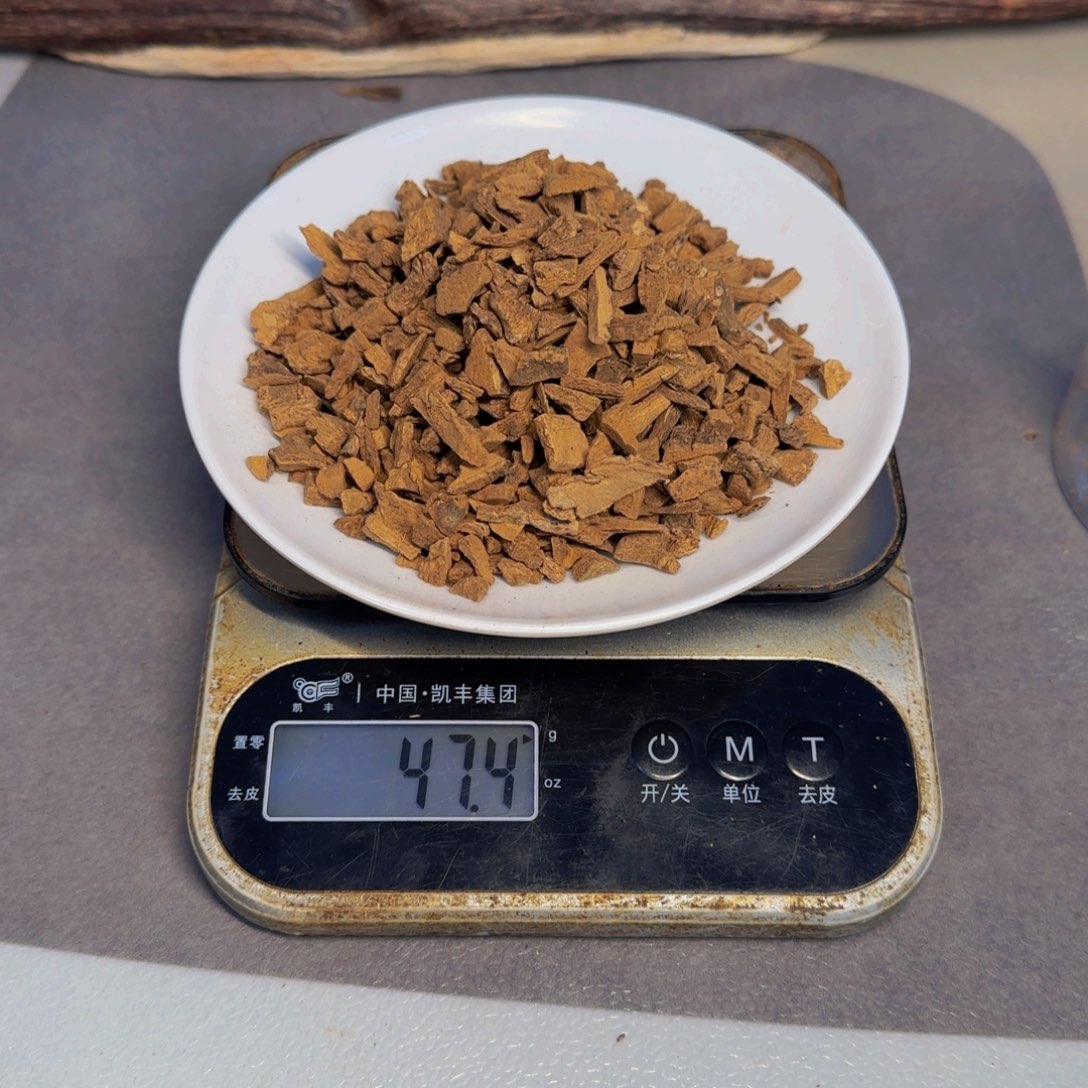 木红 土 厚 肉 碎 料 47克