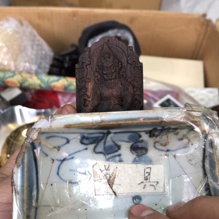 陶瓷孤品单件车里拍