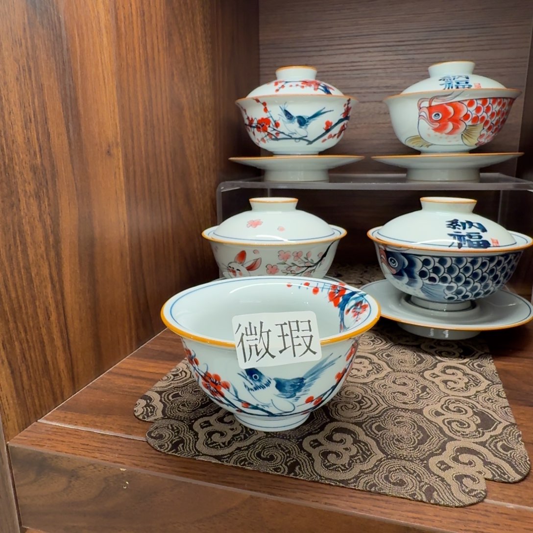 釉下手绘茶具微瑕
