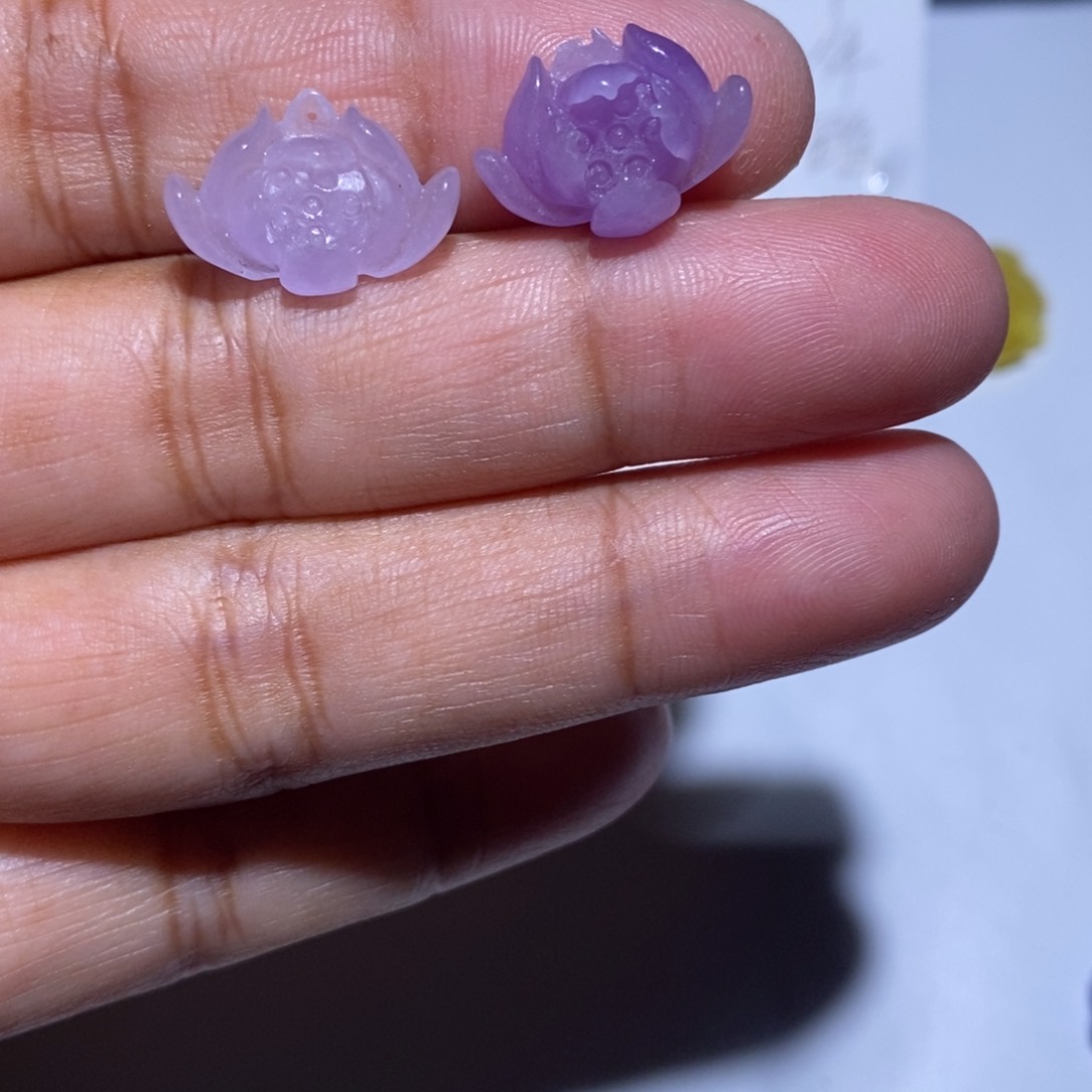 颈饰未镶嵌翡翠六***中