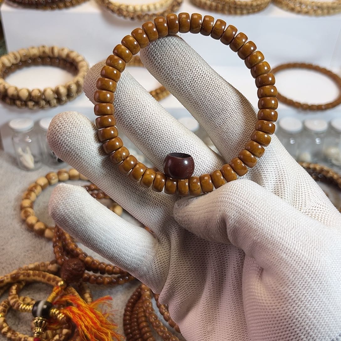 棉***风紫金鼠手串黄金甲鼠片