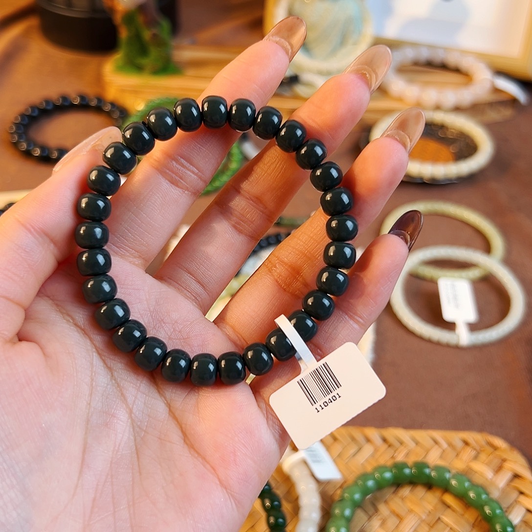 和田玉未镶嵌手串