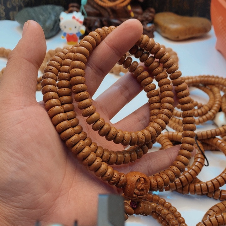 东桃核脖挂精工脖挂