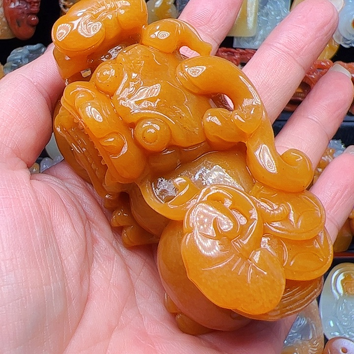 石英质玉（黄龙玉）合金手链
