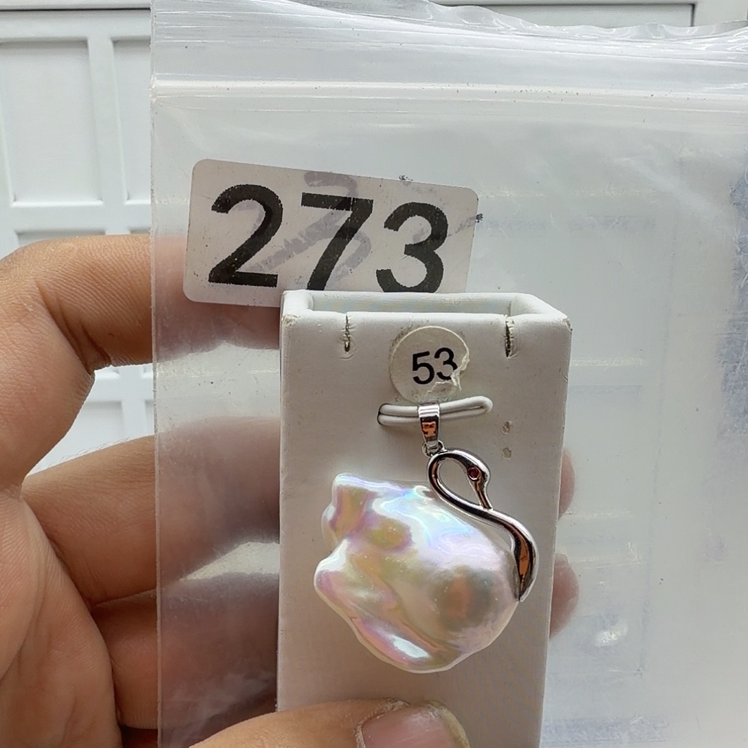 淡水珍珠合金颈饰