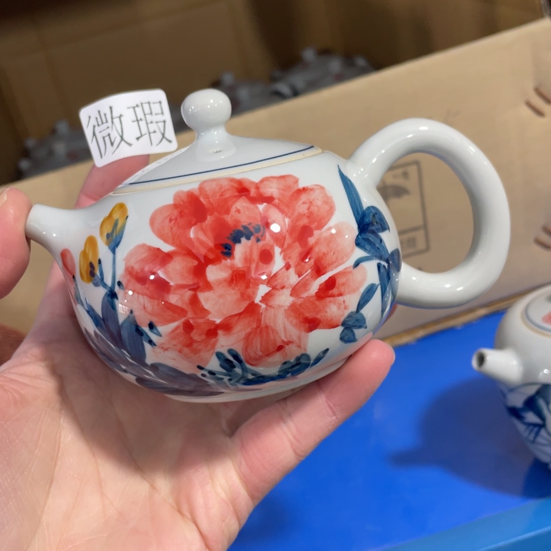 釉下手绘茶具微瑕