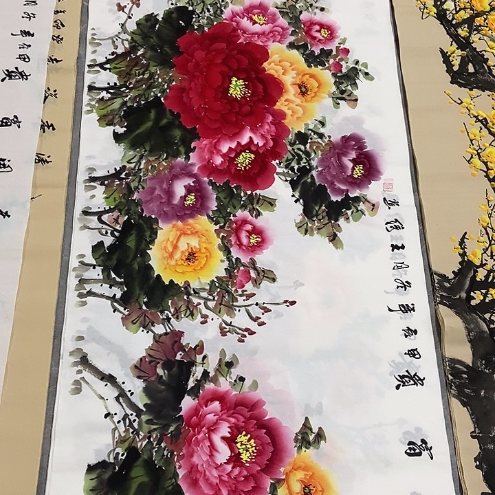 三个张画廊直播间！