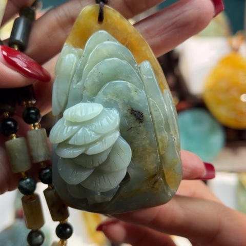 岫玉挂件未镶嵌挂件