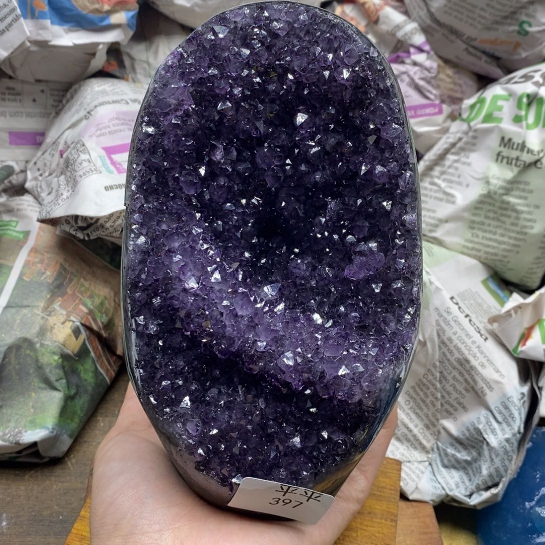 紫晶乌拉圭未镶嵌