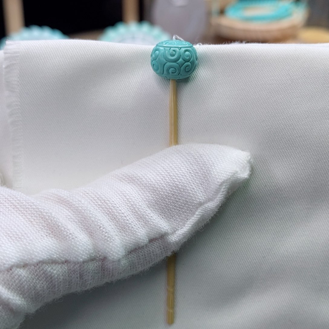 南红玛瑙未镶嵌珠宝奇石