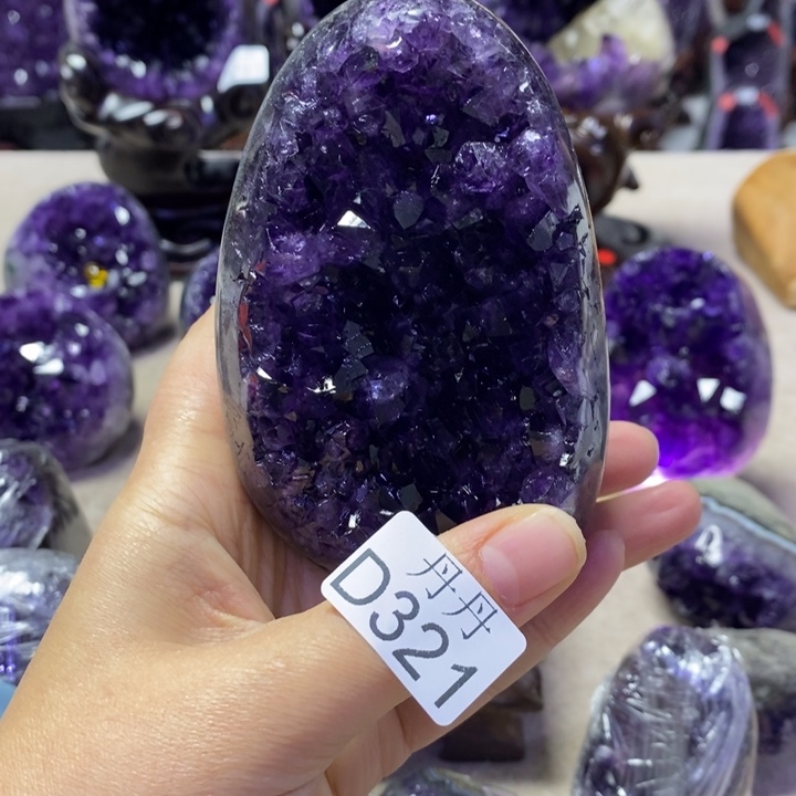 水晶未镶嵌大型摆件（非配饰）