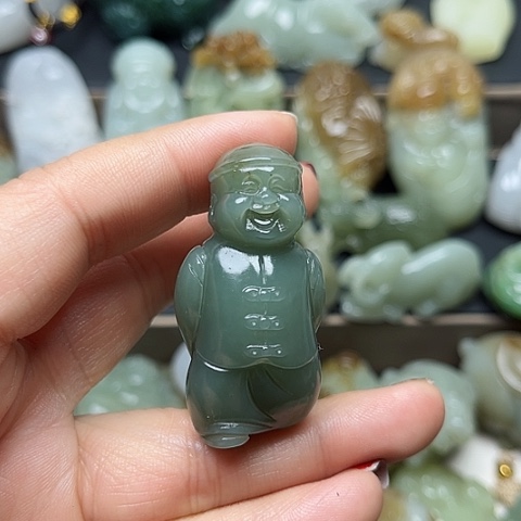 颈饰未镶嵌和田玉